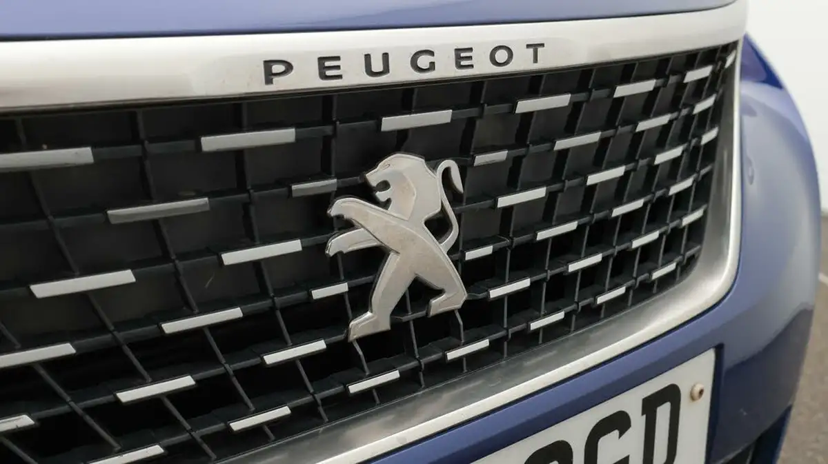 2020-peugeot-3008-suv-15-bluehdi-gt-line-eat8-big-21