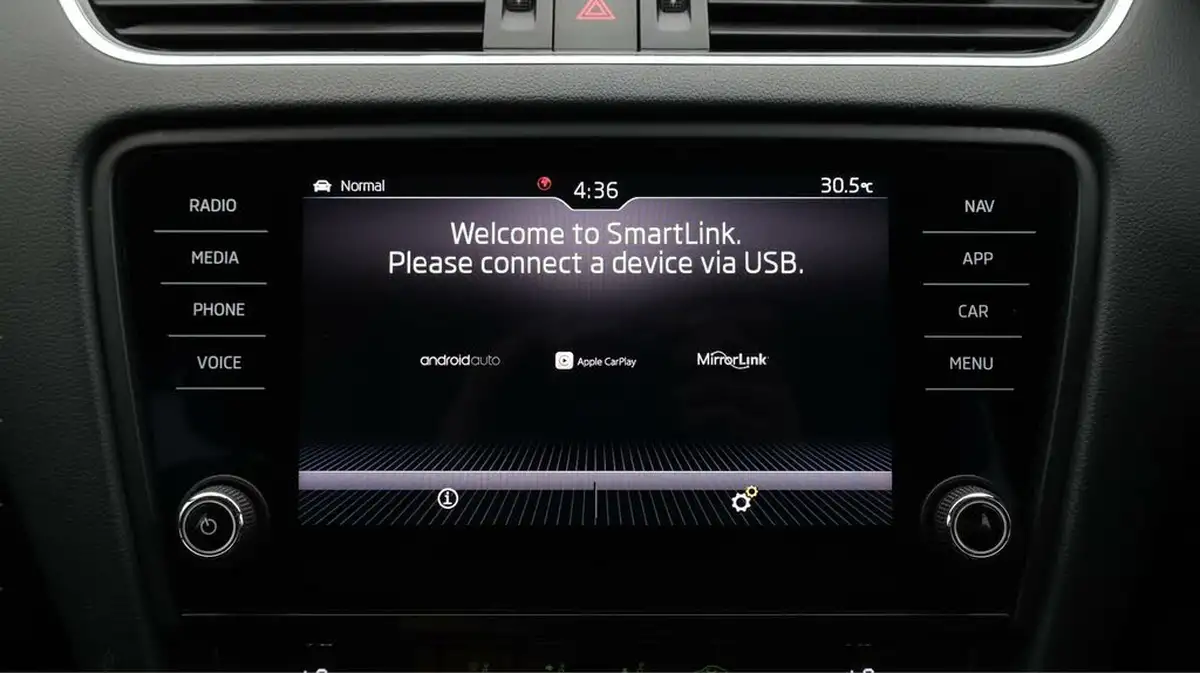 2020-skoda-octavia-16tdi-se-technology-estate-big-26