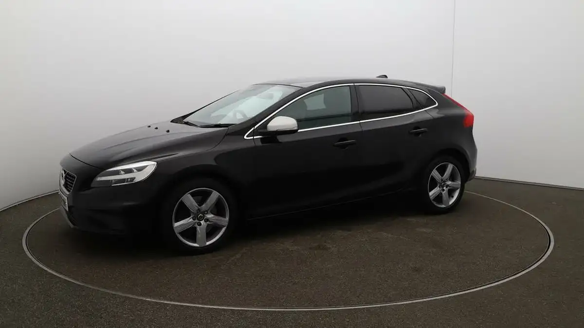 2019-volvo-v40-20td-d3-r-design-nav-plus-geartronic-big-67