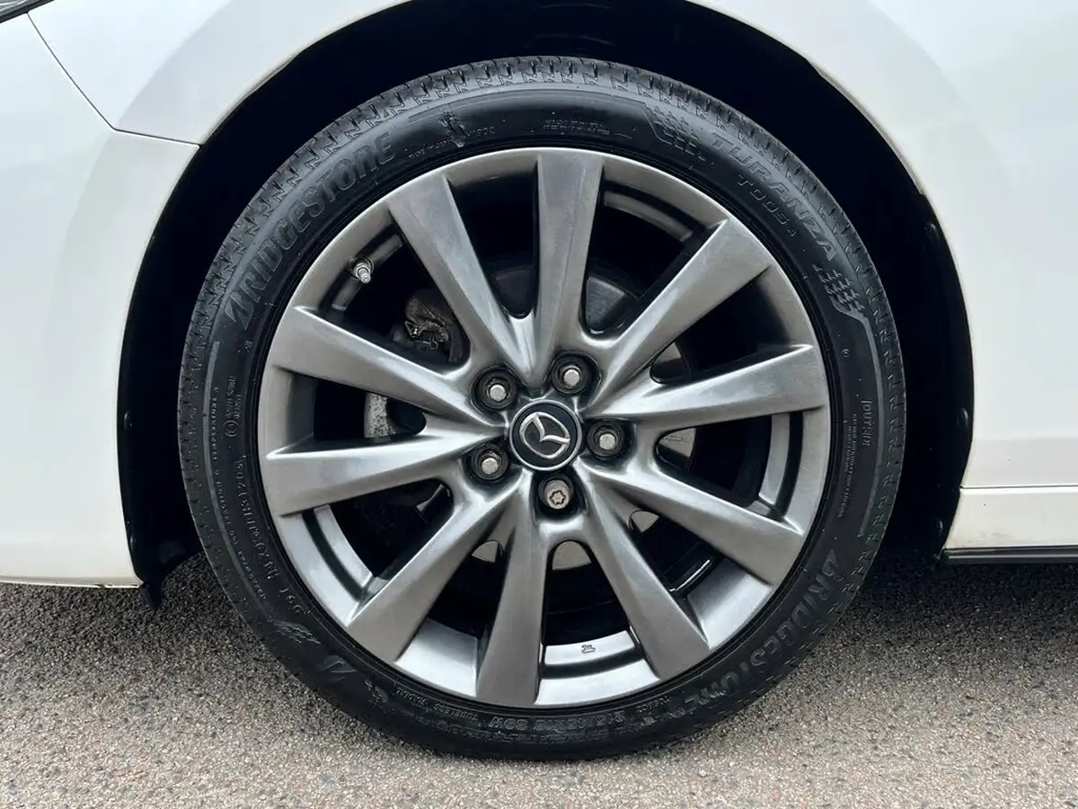 2022-mazda-mazda3-20-sport-lux-186ps-saloon-4d-big-4