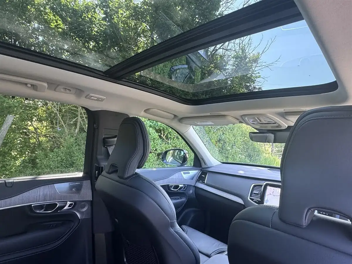 2022-volvo-xc90-20-b5-ultimate-big-18