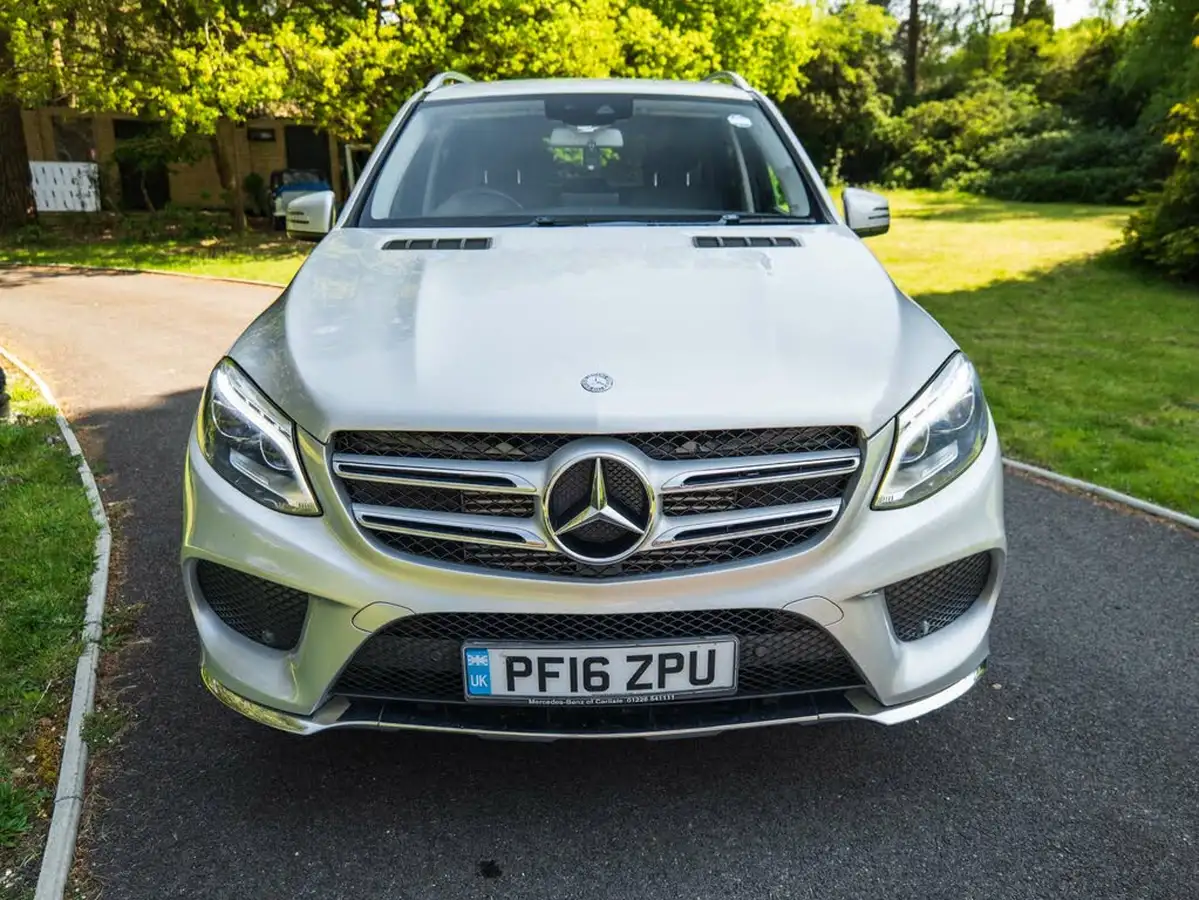 2016-mercedes-benz-gle-class-21d-gle250d-amg-line-big-1
