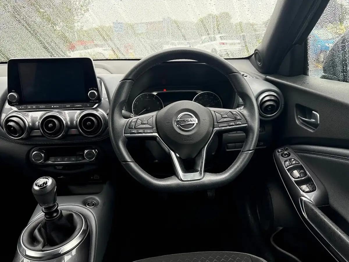 2022-nissan-juke-10-dig-t-n-connecta-big-16