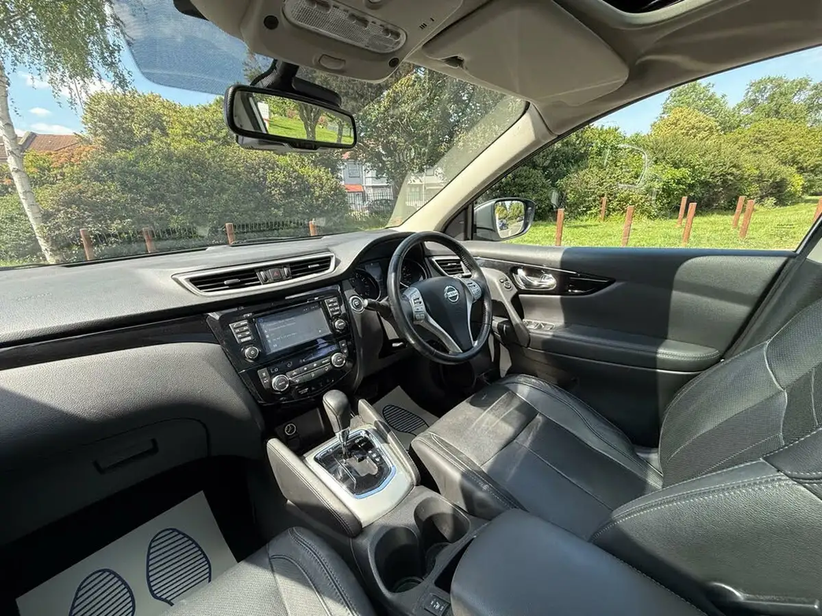 2017-nissan-qashqai-12-dig-t-tekna-xtronic-cvt-big-39