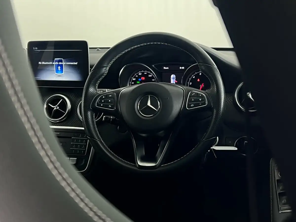 2018-mercedes-benz-a-class-16-a200-sport-edition-big-21