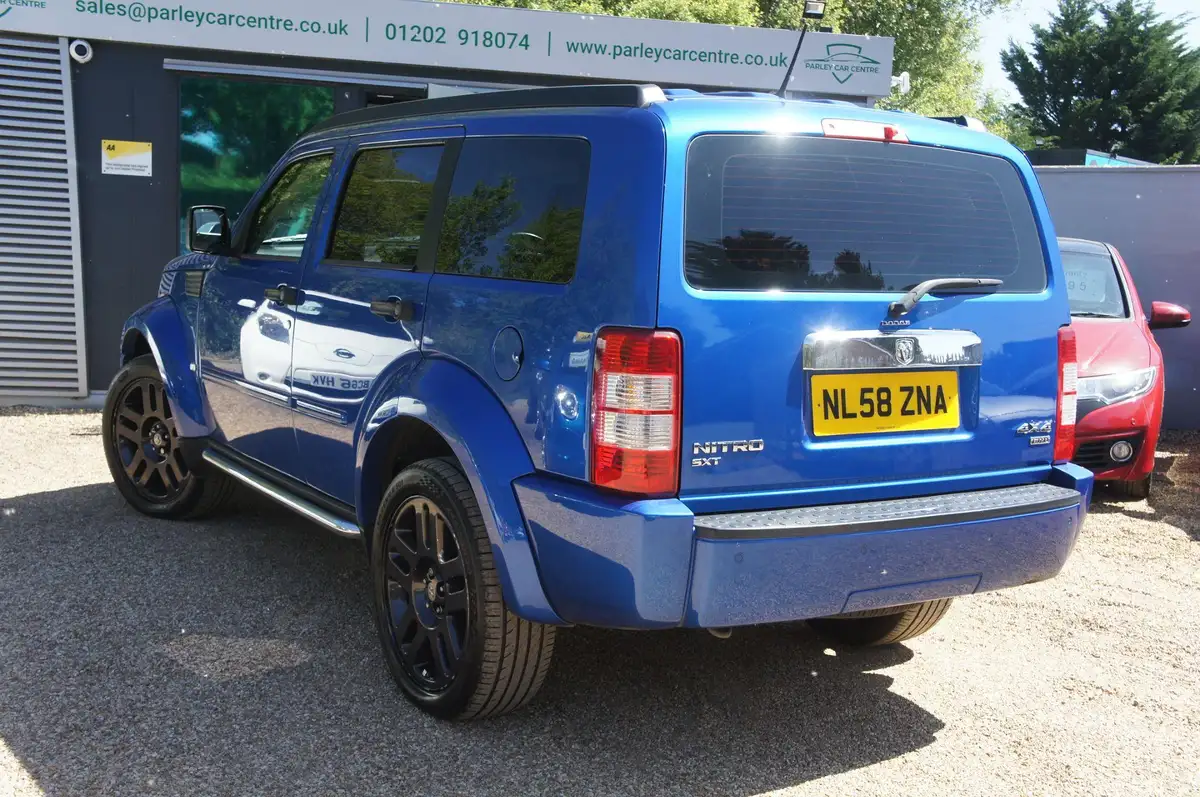 2008-dodge-nitro-28td-sxt-auto-big-4