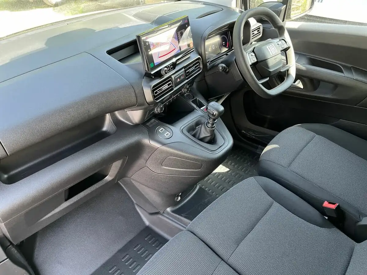 2025-fiat-doblo-big-8
