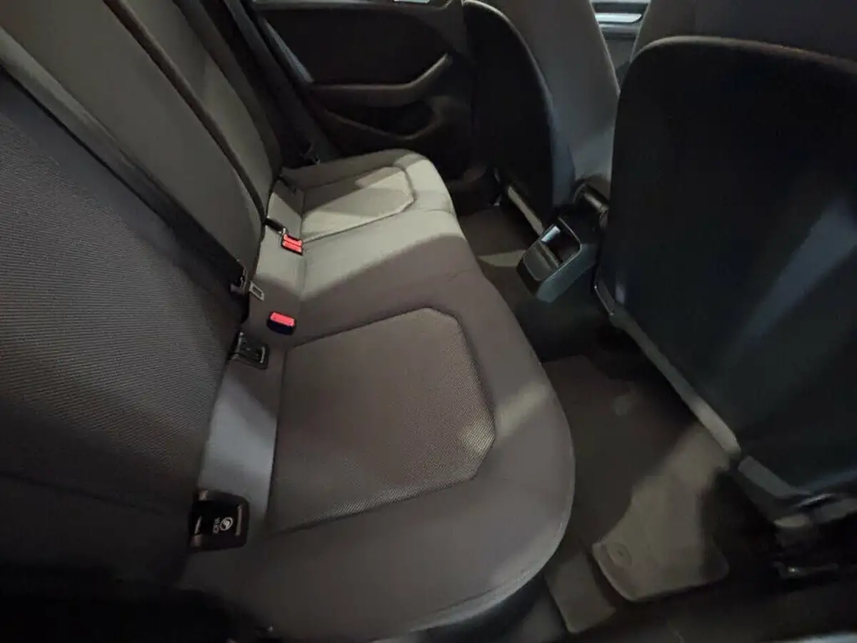 2020-audi-a3-10-30-tfsi-se-technik-big-13