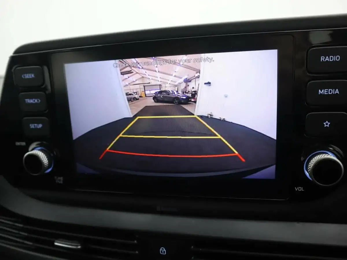 2022-hyundai-bayon-10-t-gdi-se-connect-big-24