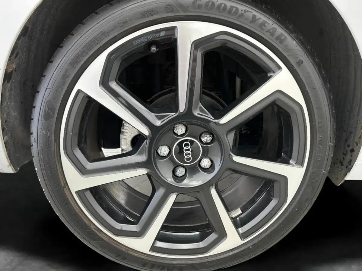 2021-audi-a1-10-30-tfsi-black-edition-s-tronic-big-14