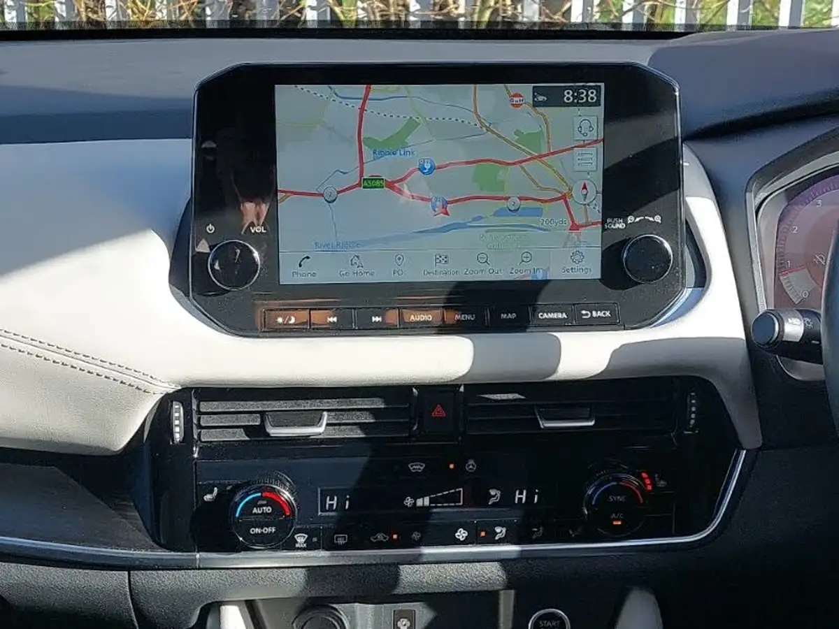 2022-nissan-qashqai-13-dig-t-tekna-158ps-xtronic-big-10
