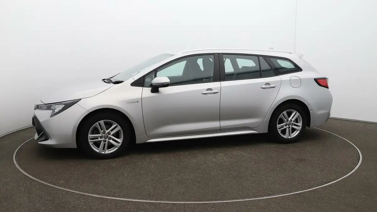 2021-toyota-corolla-18-vvt-i-icon-tech-spare-wheel-touring-sports-5d-big-65