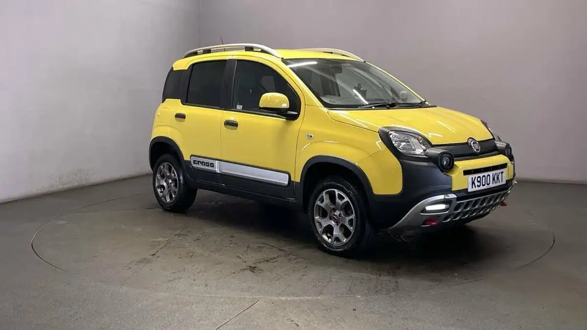 2021-fiat-panda-09-cross-85bhp-big-1