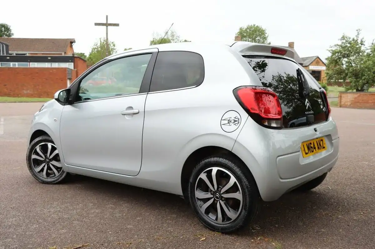 2014-citroen-c1-12-puretech-flair-3d-big-2