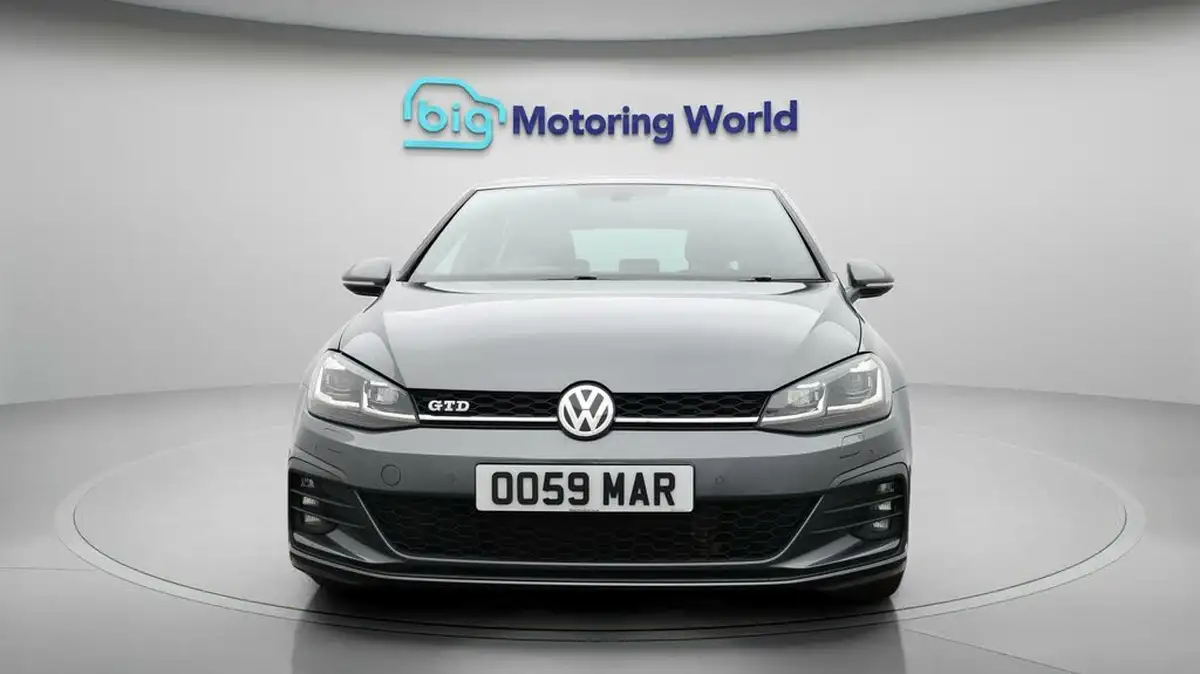 2017-volkswagen-golf-20tdi-gtd-ss-hatchback-5d-big-1