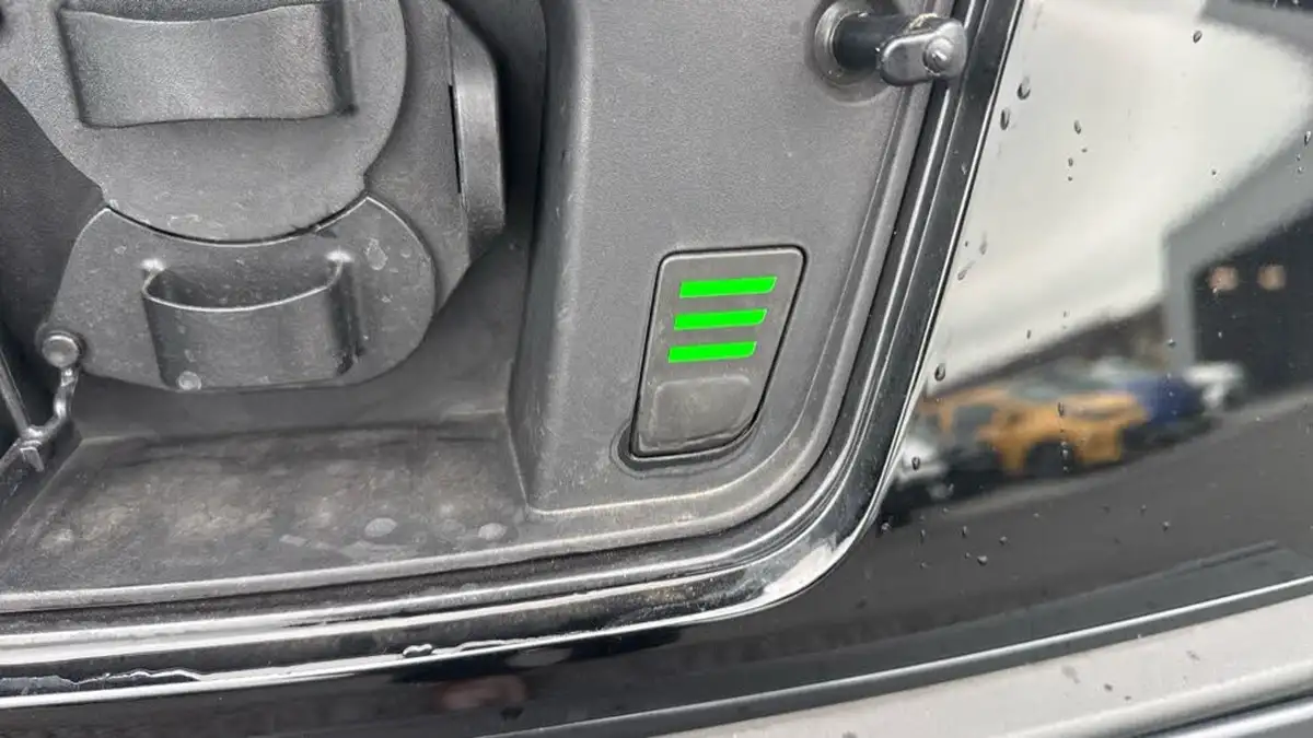 2024-kia-niro-ev-e-2-big-34