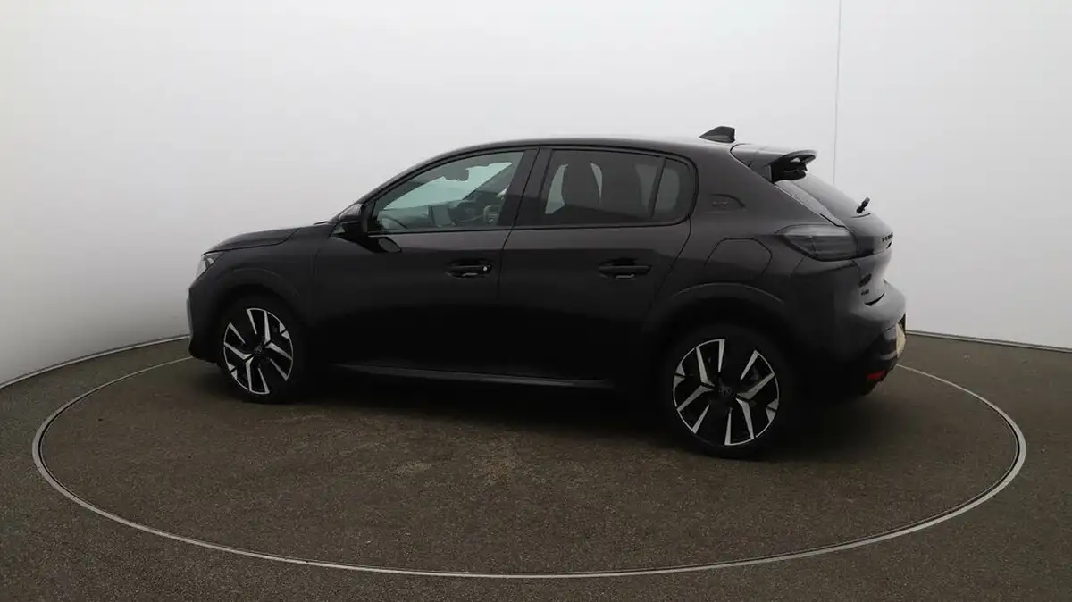 2024-peugeot-208-12-puretech-gt-100ps-big-46