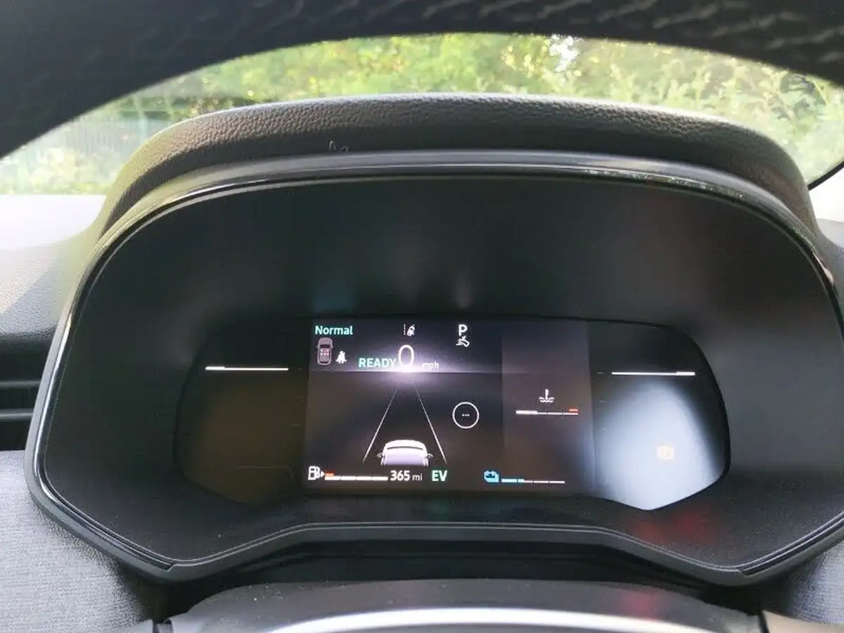 2024-renault-clio-16-evolution-big-14