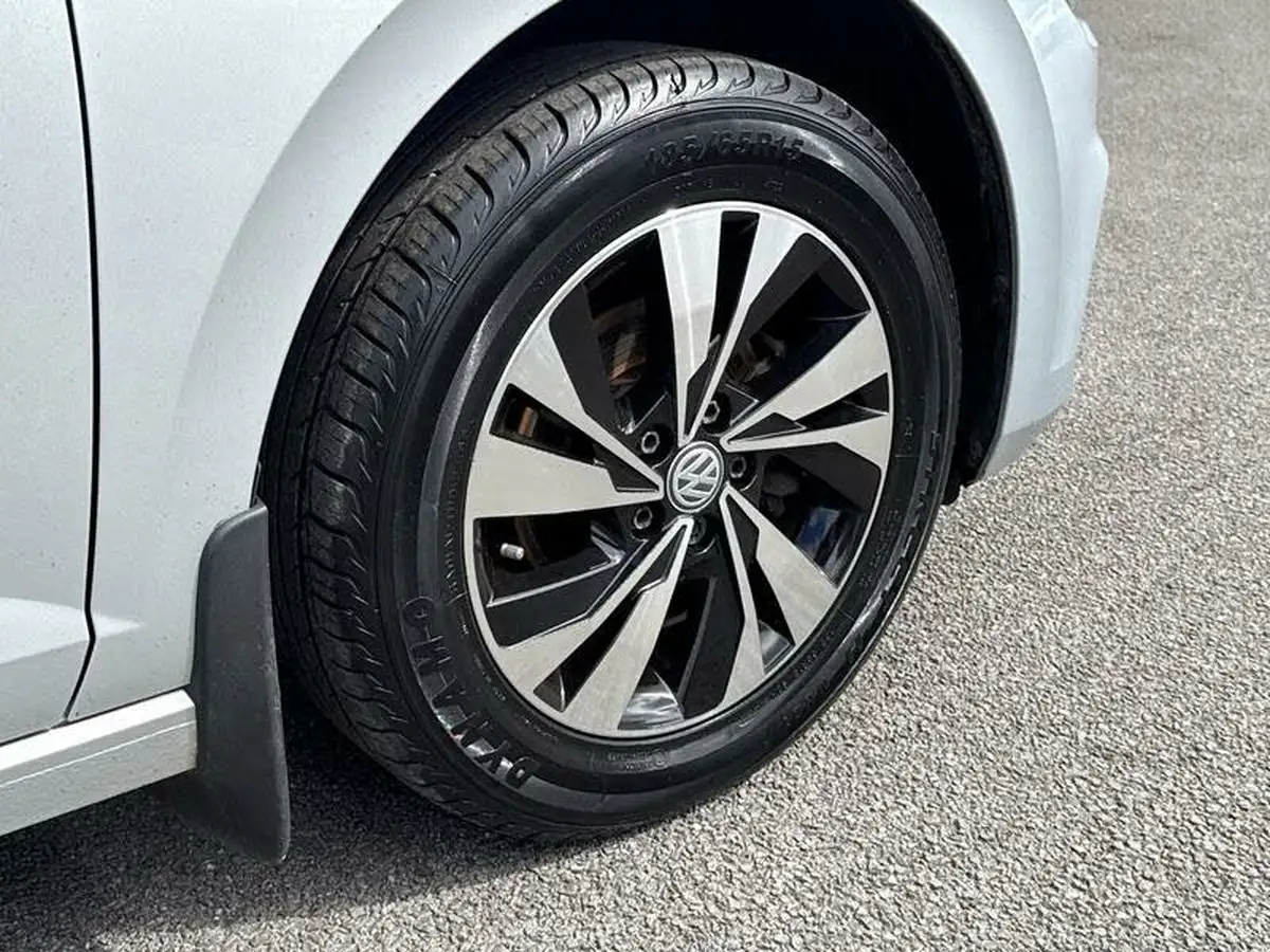 2018-volkswagen-polo-10-tsi-se-big-3