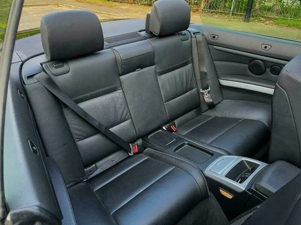 2009-bmw-3-series-30-330i-m-sport-convertible-2d-auto-big-26