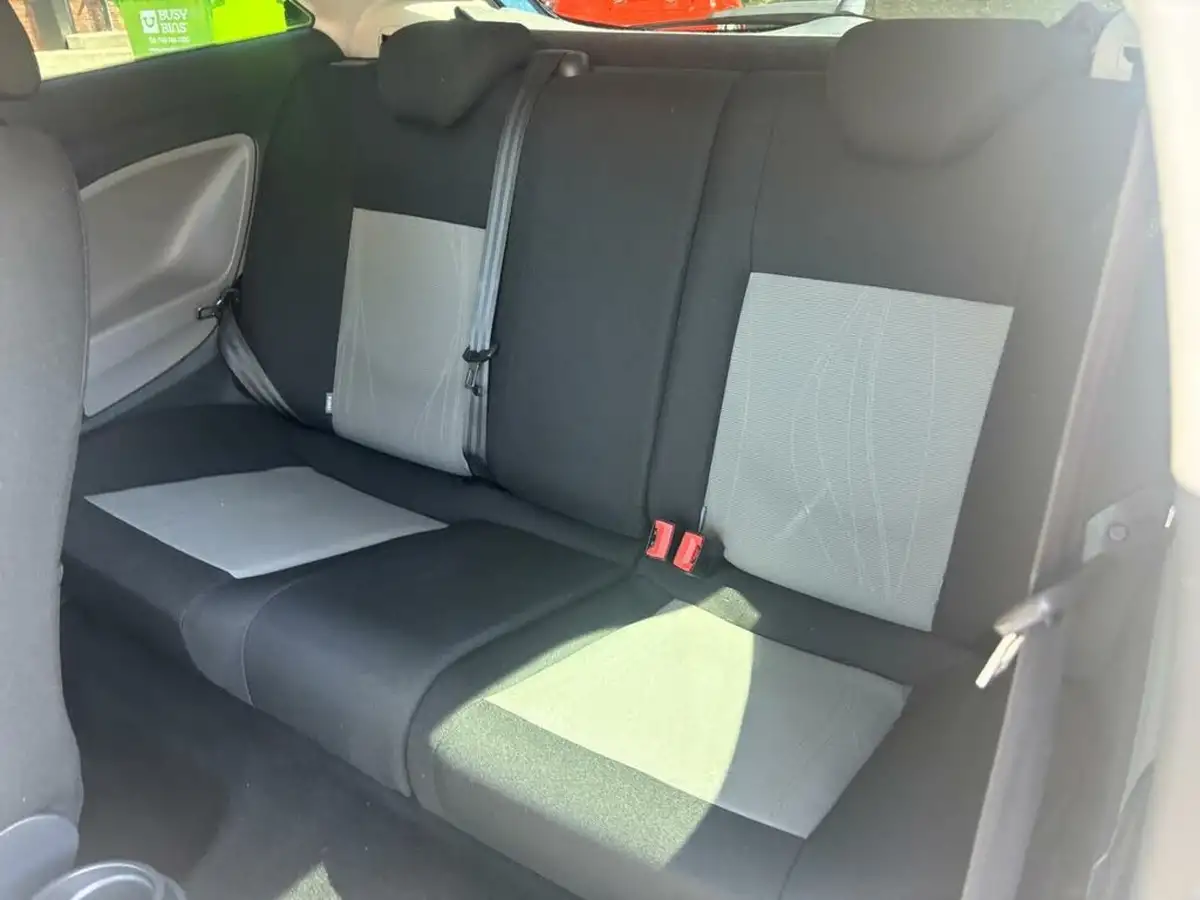 2015-seat-ibiza-14-toca-sportcoupe-3d-big-18
