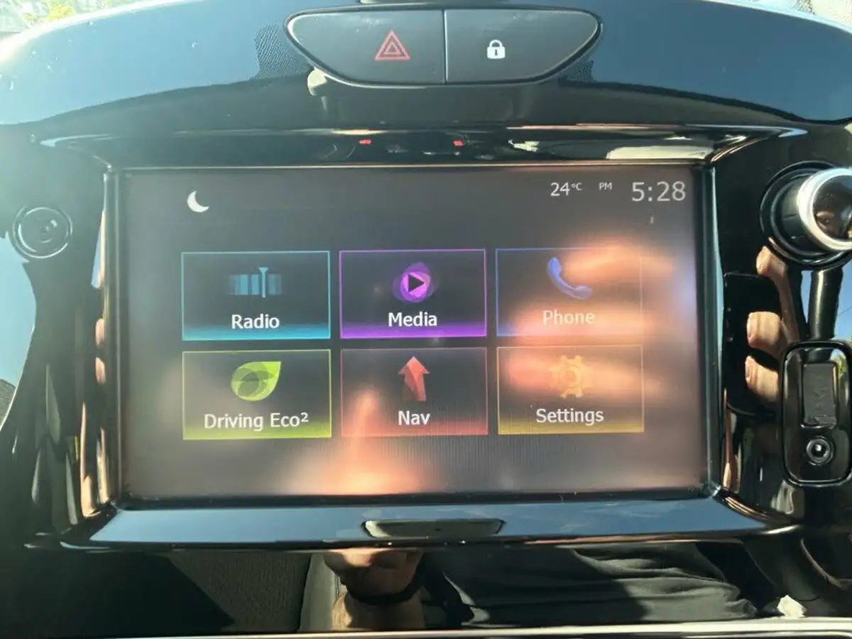 2018-renault-clio-15dci-gt-line-big-20