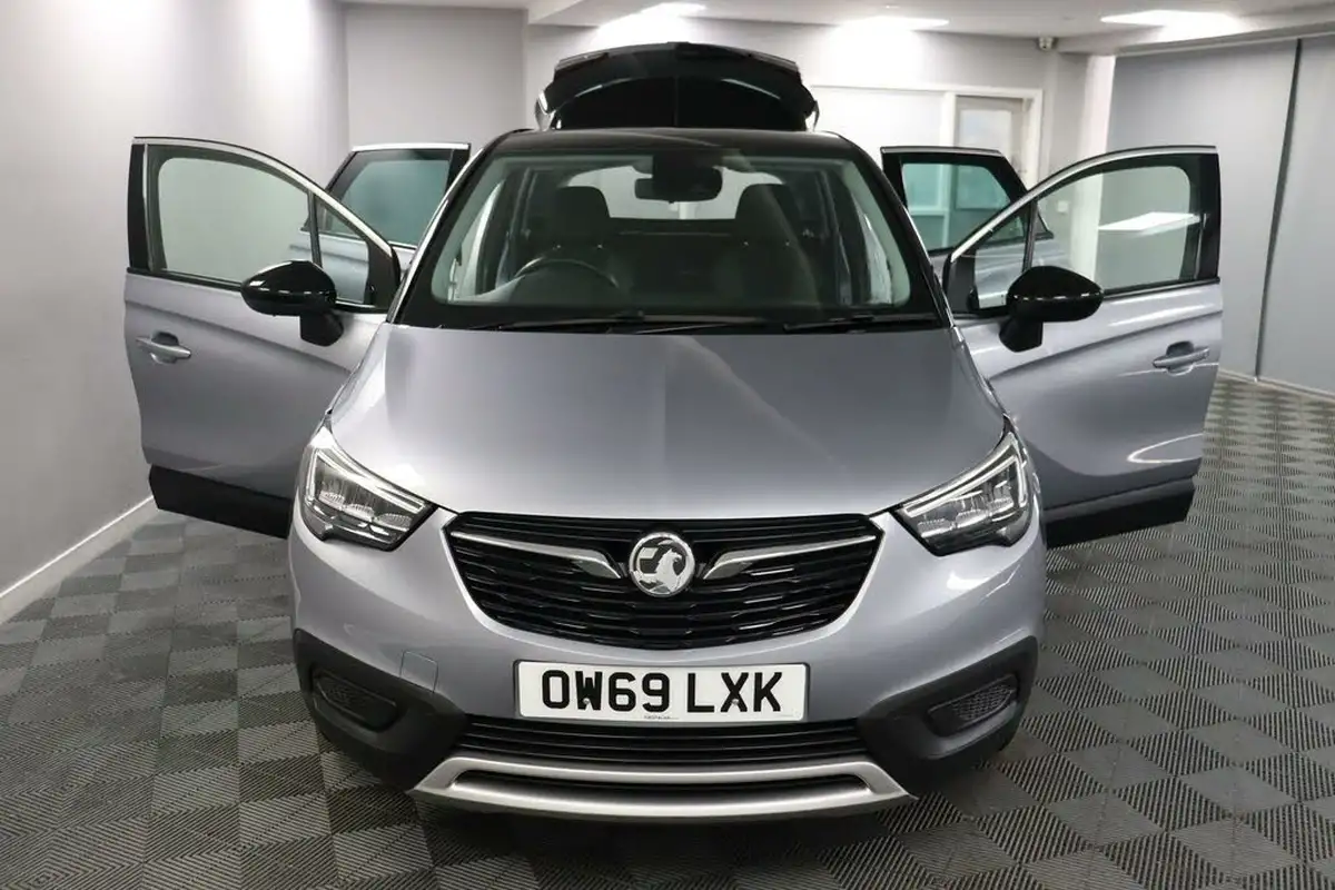 2020-vauxhall-crossland-x-12-griffin-110ps-big-6