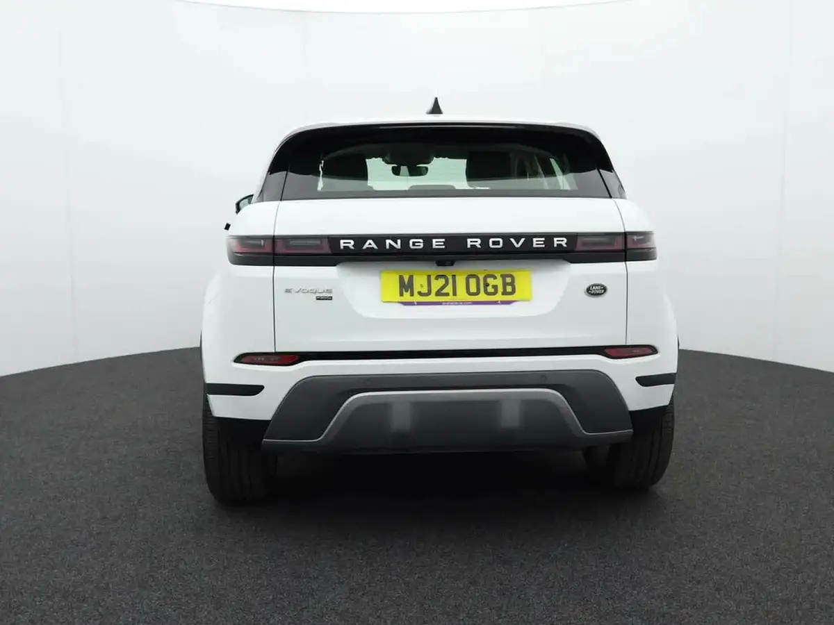 2021-land-rover-range-rover-evoque-15-p300e-se-big-3