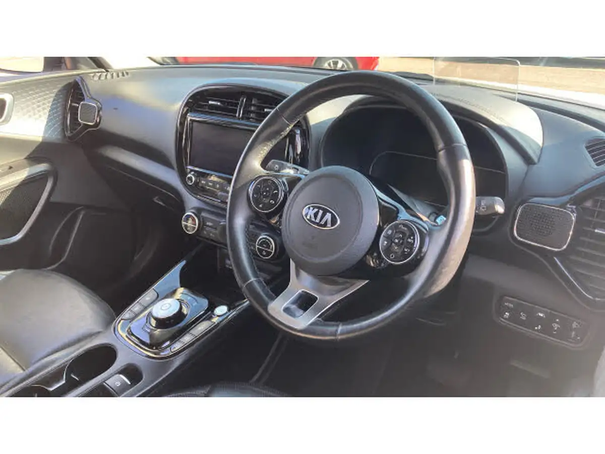 2021-kia-soul-ev-first-edition-big-10