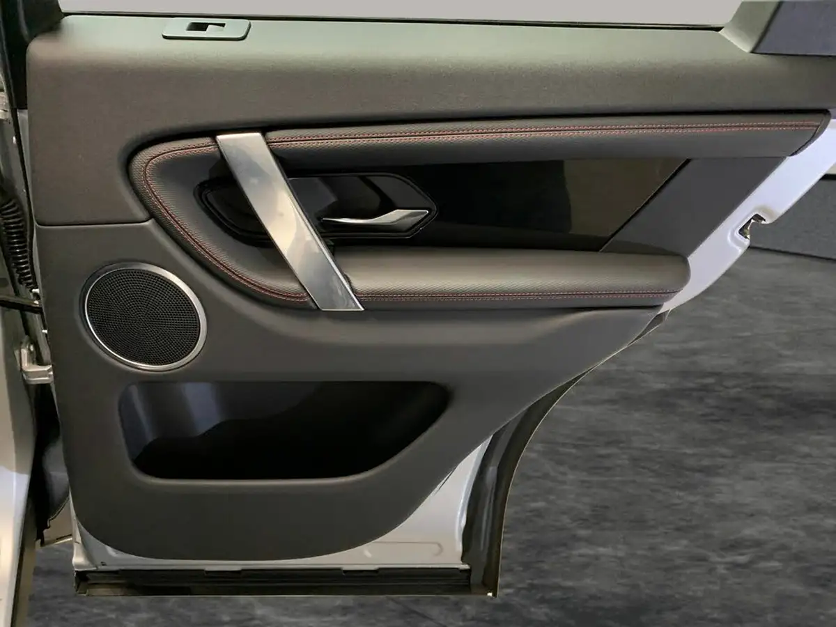 2022-land-rover-discovery-sport-15-p300e-urban-edition-big-38