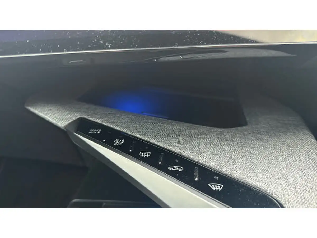 2023-peugeot-3008-suv-e-gt-big-24