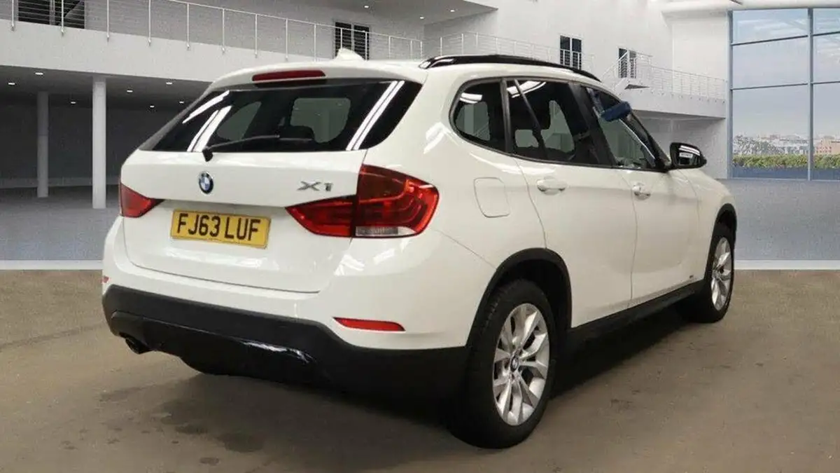 2013-bmw-x1-20td-xdrive18d-sport-big-6