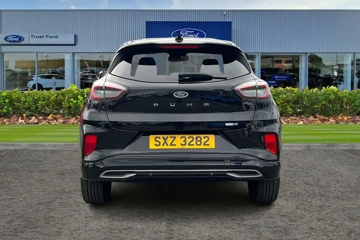 2023-ford-puma-suv-10-st-line-vignale-125ps-big-6