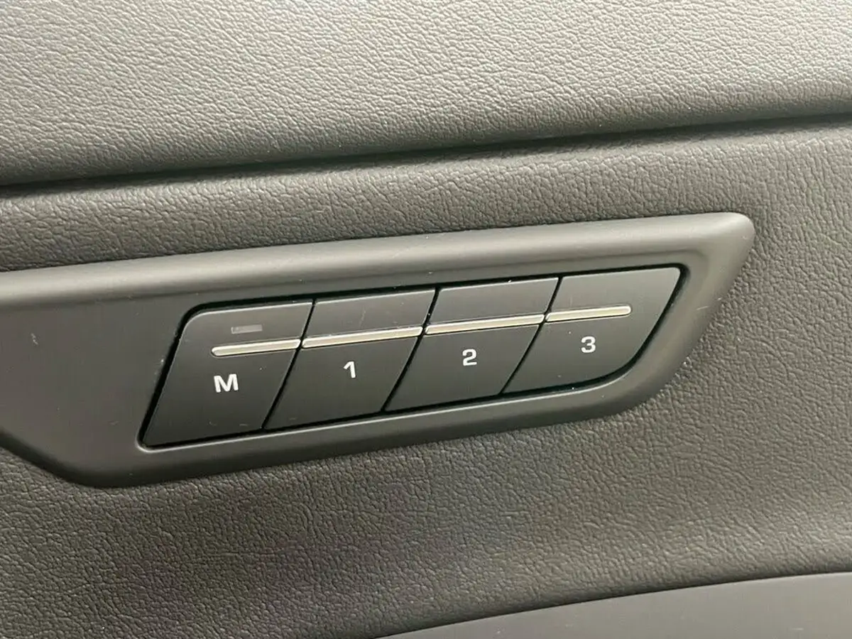 2019-jaguar-e-pace-20-i4d-r-dynamic-se-150ps-big-48