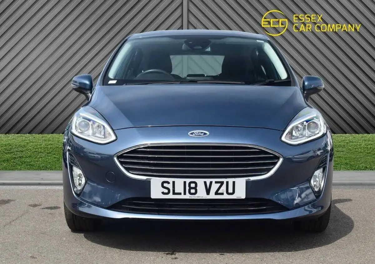 2018-ford-fiesta-10t-zetec-5d-auto-big-5