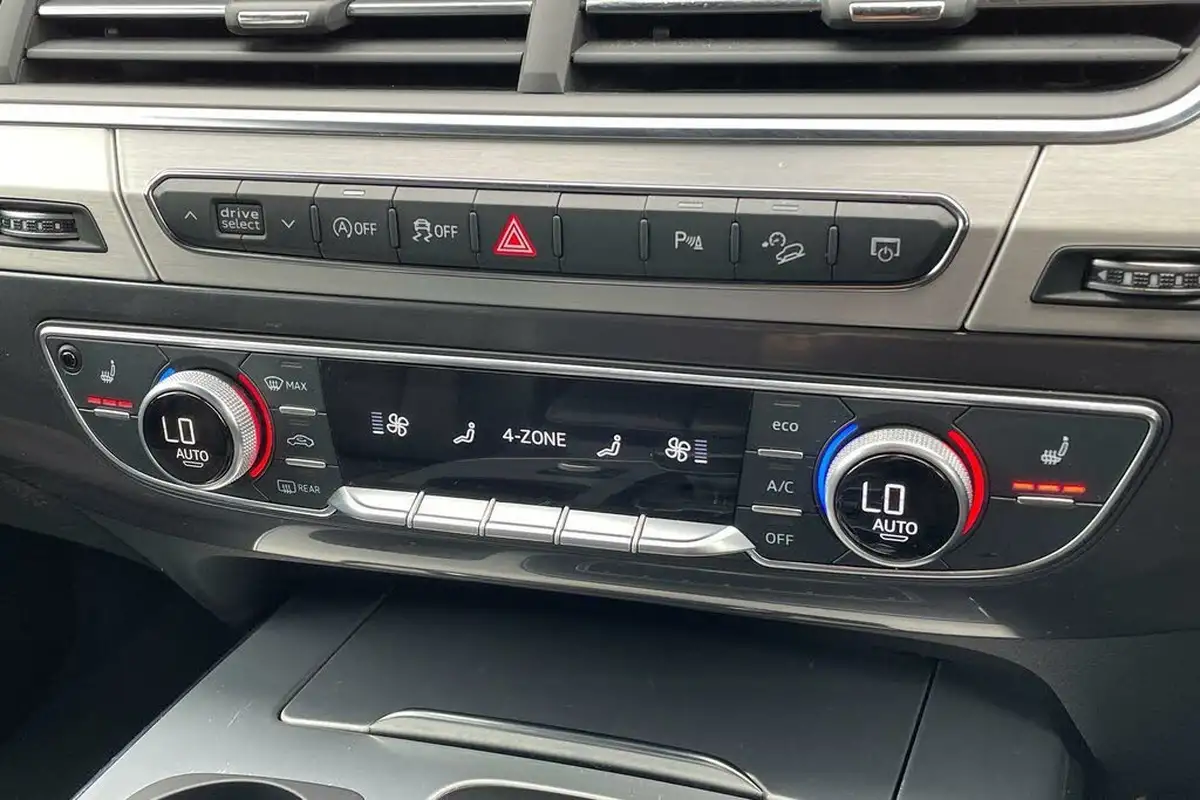 2018-audi-q7-30-50-tdi-s-line-big-13