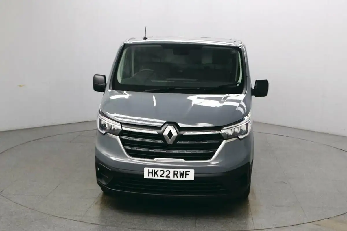 2022-renault-trafic-20dci-sl28-130-business-big-9