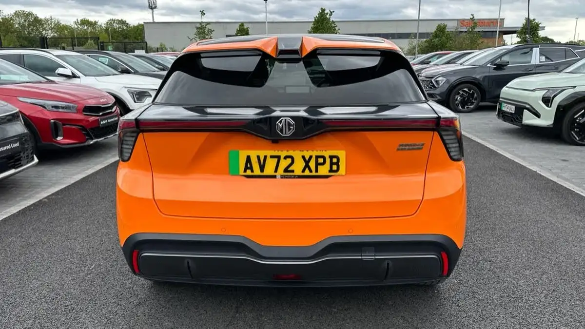 2022-mg-mg4-e-trophy-ev-big-25