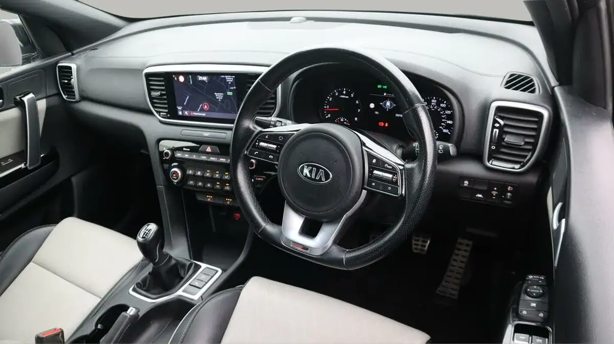 2021-kia-sportage-16-t-gdi-gt-line-174bhp-1591cc-big-9