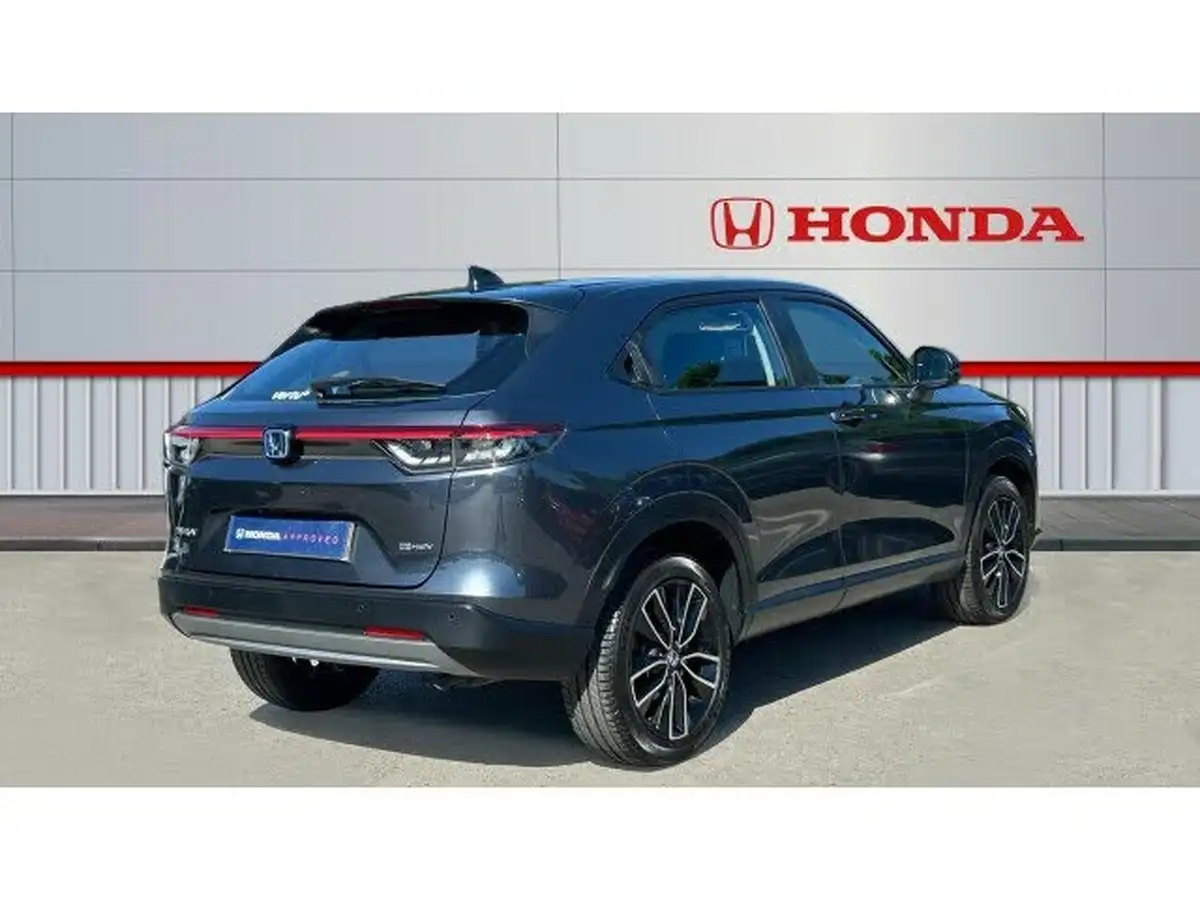 2022-honda-hr-v-15-i-mmd-elegance-big-11