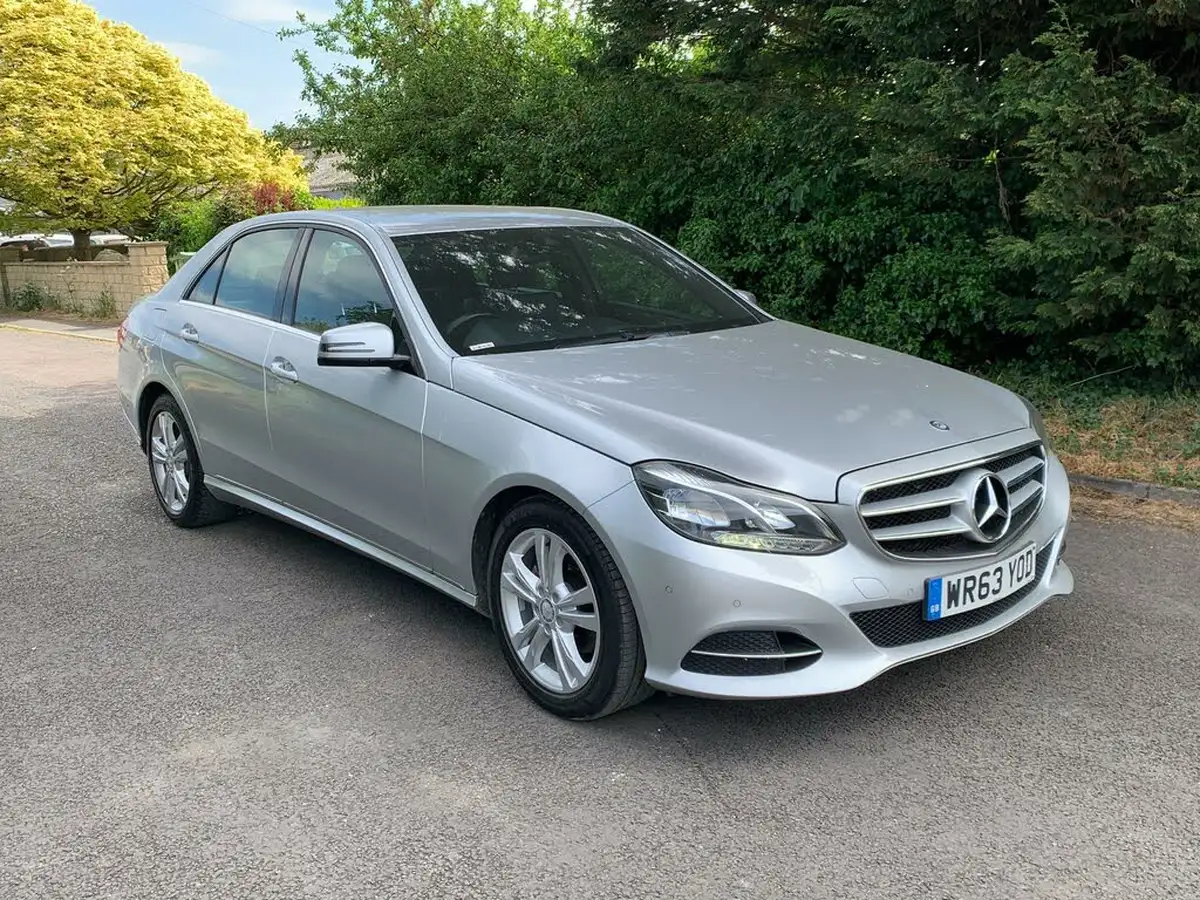 2013-mercedes-benz-e-class-21td-e220-cdi-se-21cdi-170bhp-saloon-4d-7g-tronic-plus-big-0