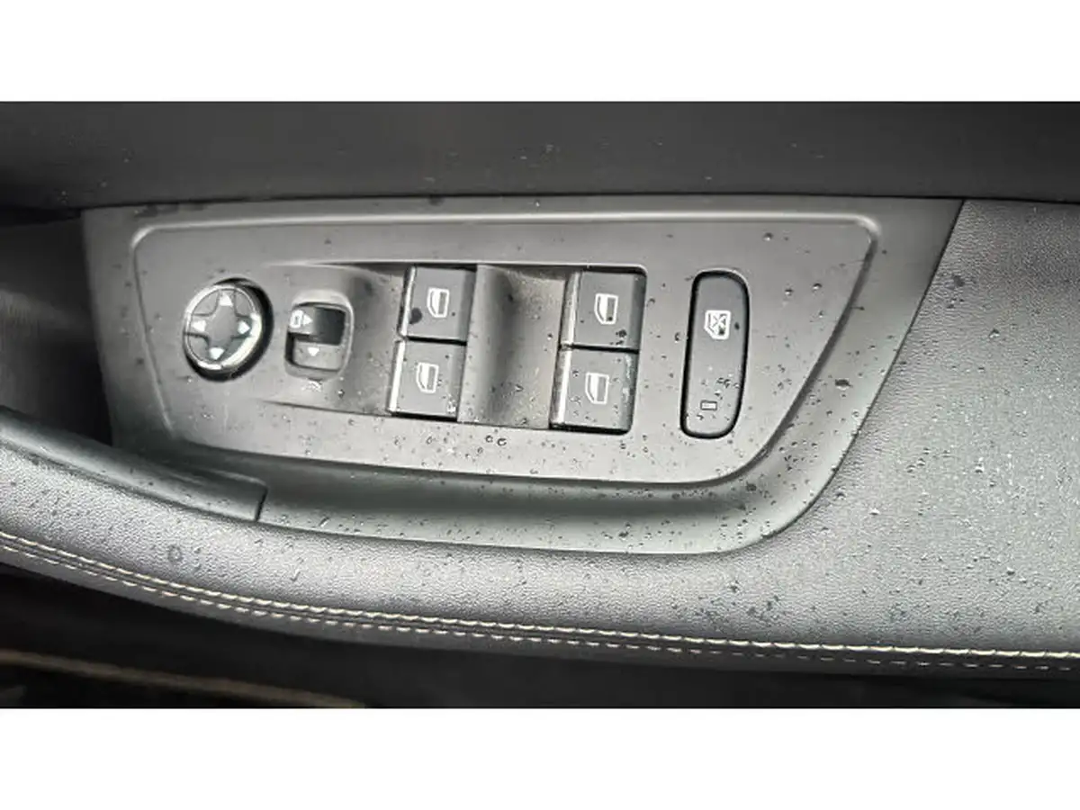 2022-peugeot-508-sw-16-puretech-gt-225bhp-hybrid-e-eat8-big-34