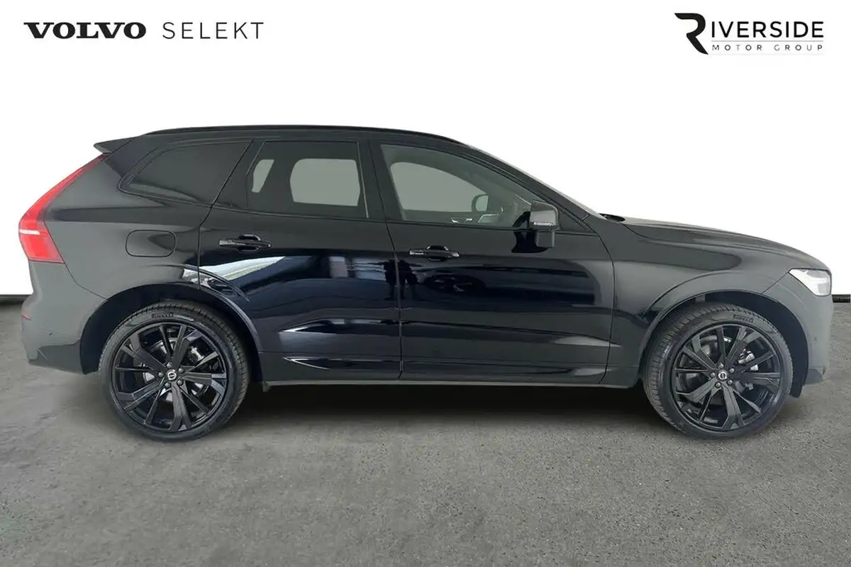2024-volvo-xc60-20-t8-ultra-black-edition-big-3