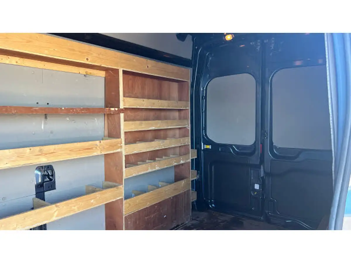 2022-ford-transit-big-13