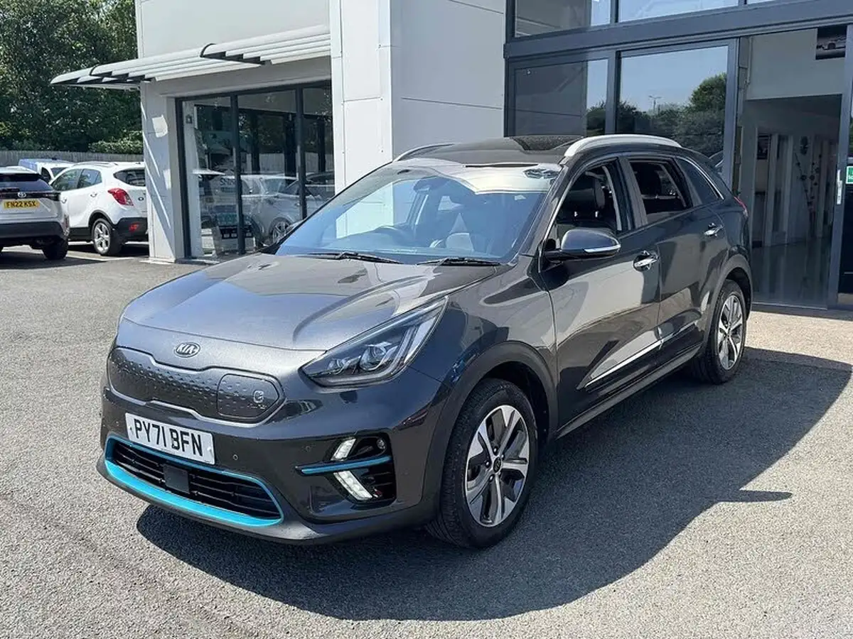 2021-kia-e-niro-ev-4-big-51