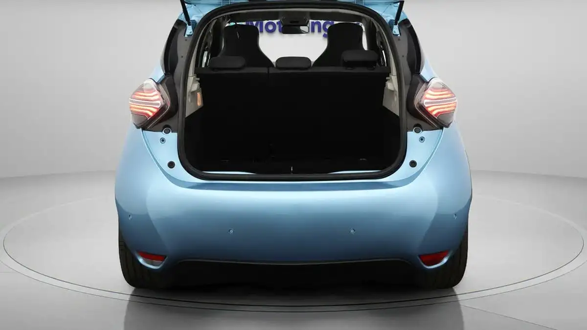 2021-renault-zoe-e-iconic-135ps-r135ev50-rapid-charge-big-16
