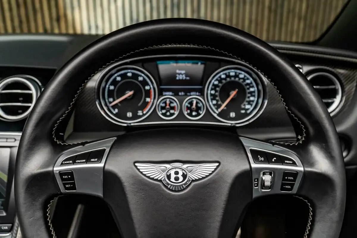 2018-bentley-continental-60-supersports-big-33