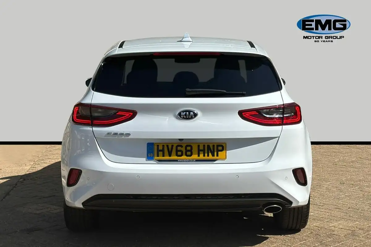 2018-kia-ceed-10-t-gdi-3-hatchback-big-5