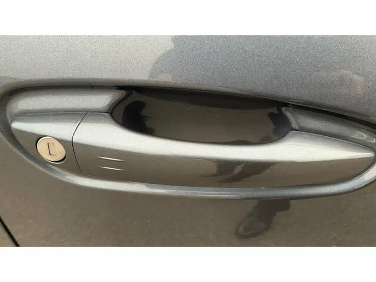 2019-citroen-grand-c4-spacetourer-15bluehdi-flair-eat8-big-27