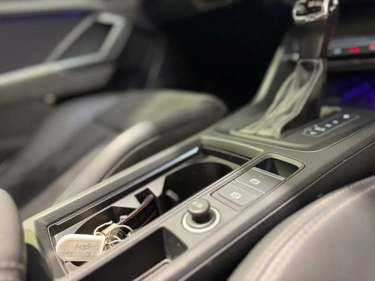 2020-audi-q3-20-40-tfsi-vorsprung-station-wagon-big-12